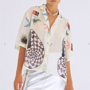 Lottie Hall Passport Shirt size 8